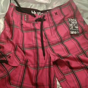 NWT MENS HURLEY BOARD SHORTS SIZE 30